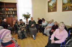 В Сухумском доме для престарелых – в канун 8 Марта
